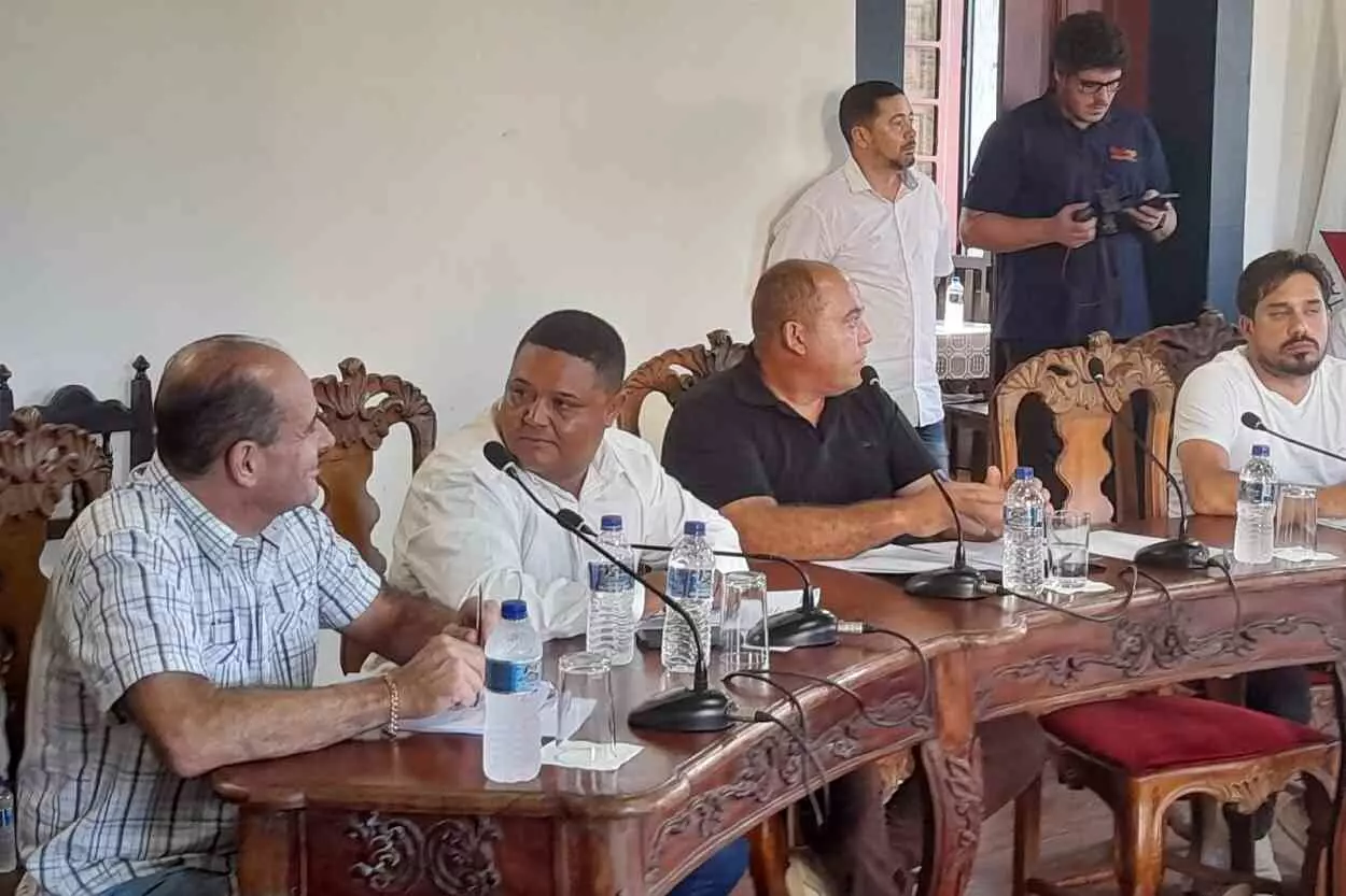 TRE-MG suspende cassação do mandato de Tikim Matheus