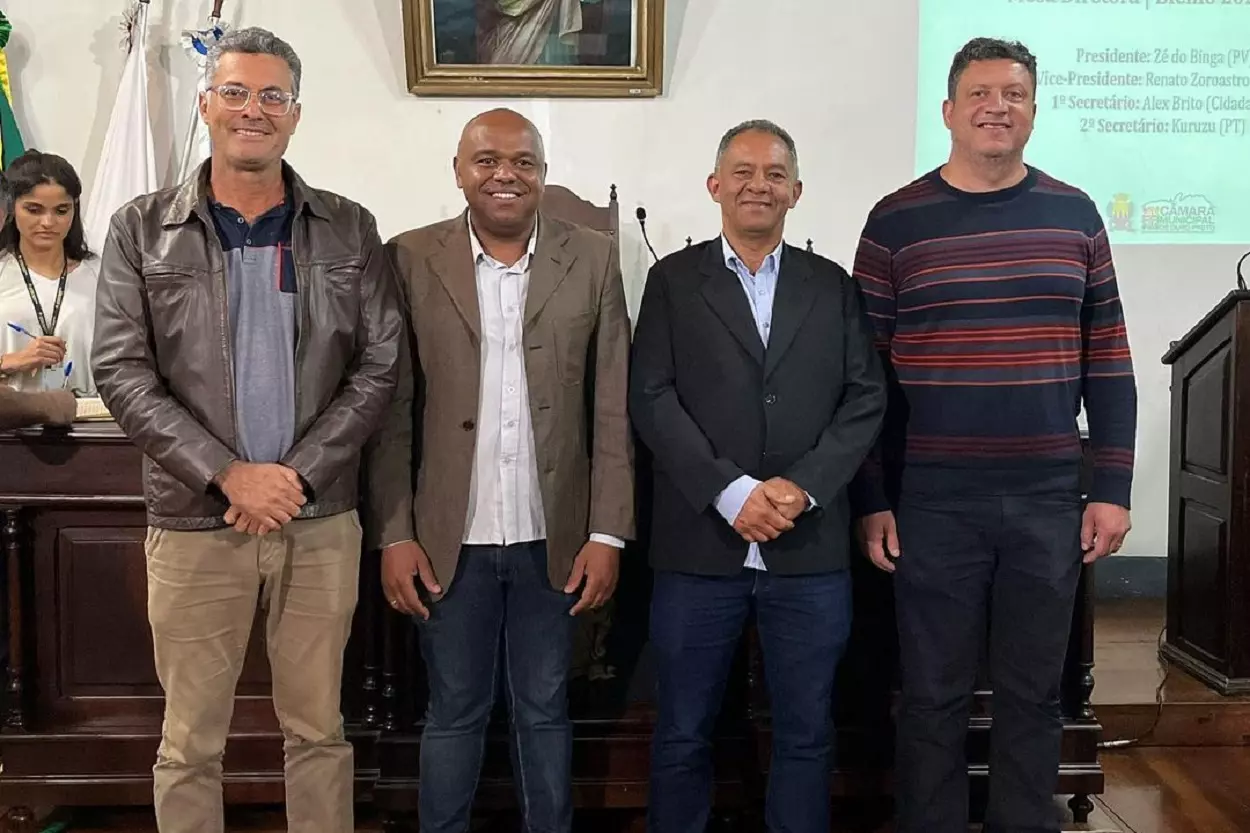 Por unanimidade Zé do Binga é eleito Presidente da Câmara de Ouro Preto