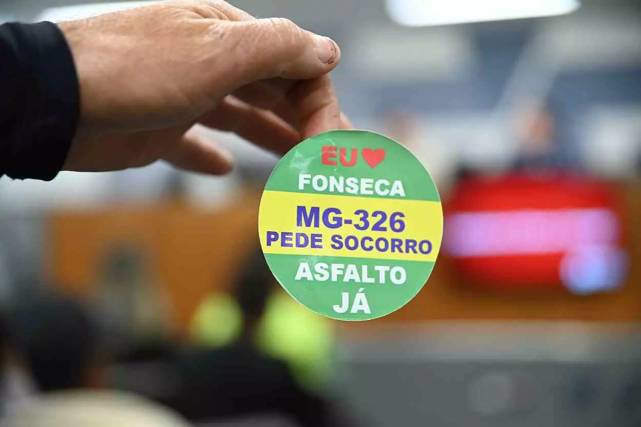 Audiência na ALMG garante asfalto de Fonseca a Catas Altas