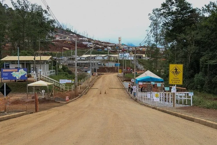 Prefeitura de Mariana reprova planos de ação e paralisa obras da Renova