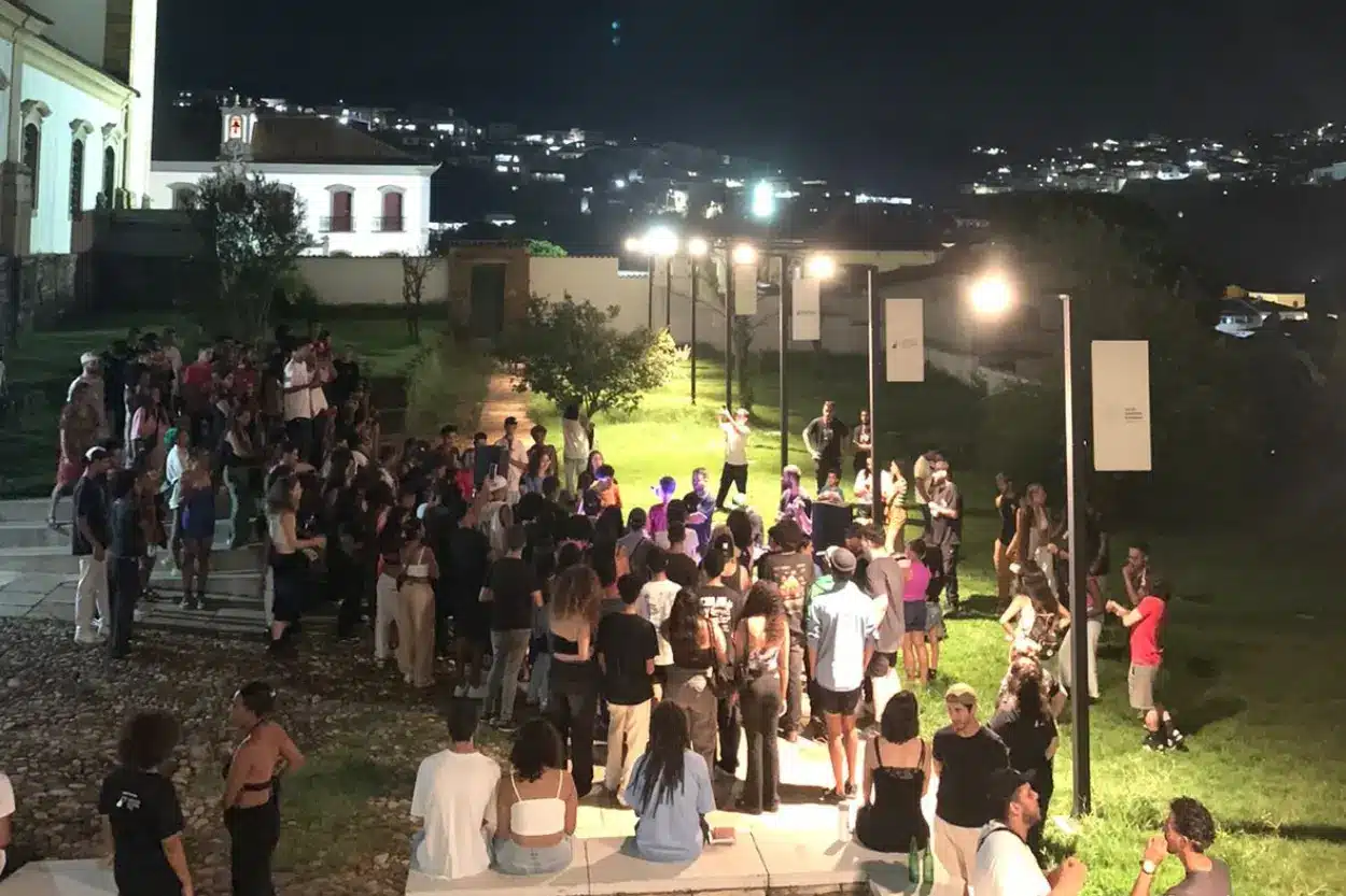 Museu de Mariana atrai jovens na Batalha das Gerais