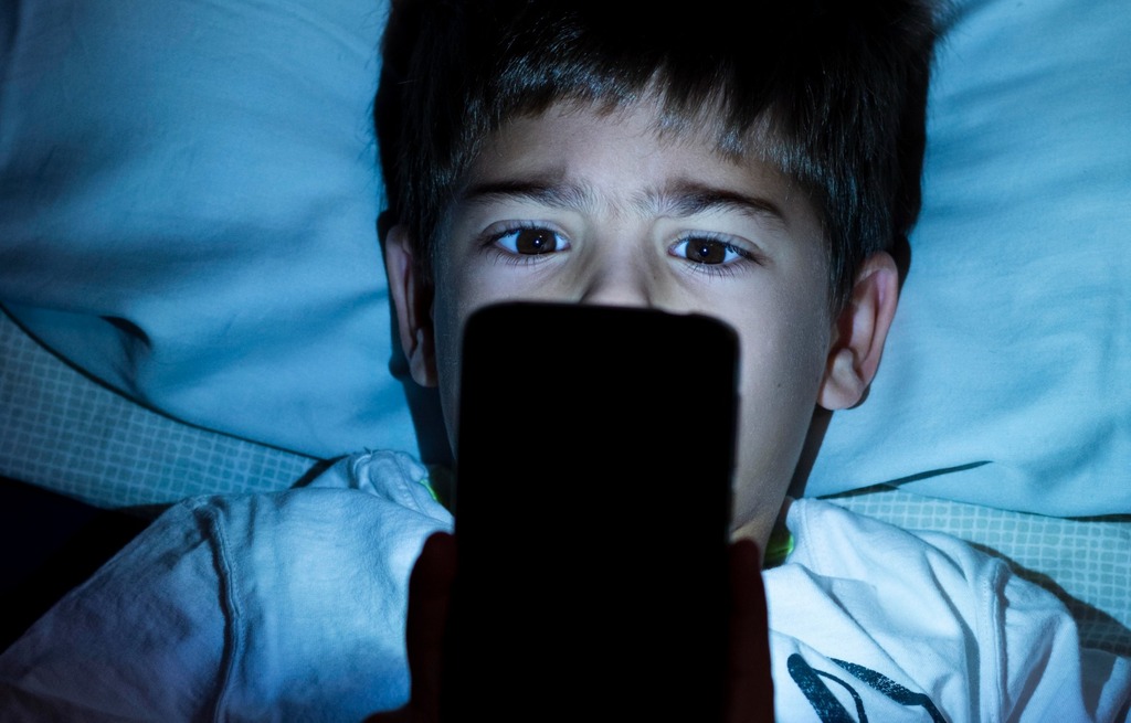 ECA Digital amplia proteção de crianças e adolescentes na internet