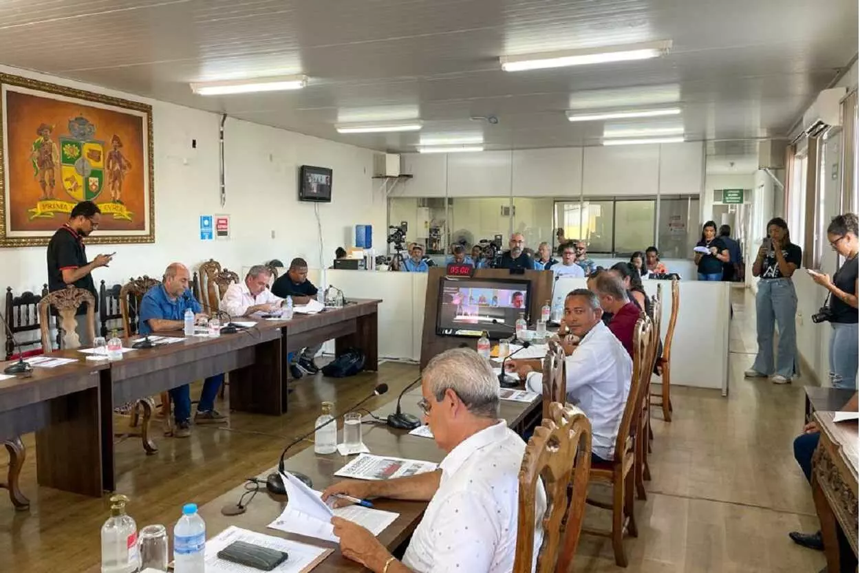 Adiada a votação do projeto de lei que autoriza o fornecimento de refeições prontas aos servidores do SAAE