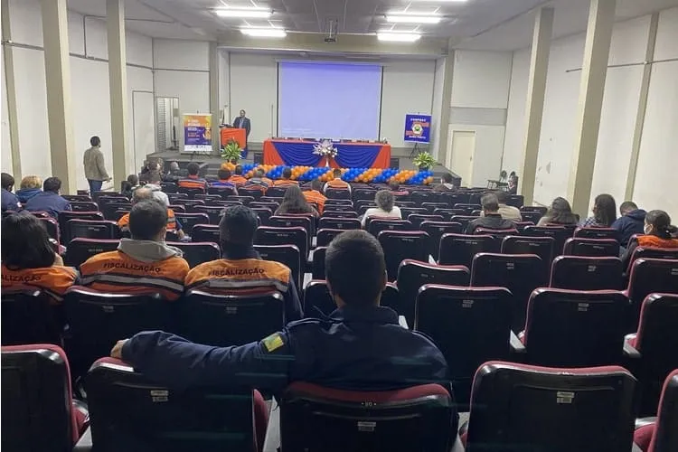 Defesa Civil de Ouro Preto recebe capacitação em gestão de riscos