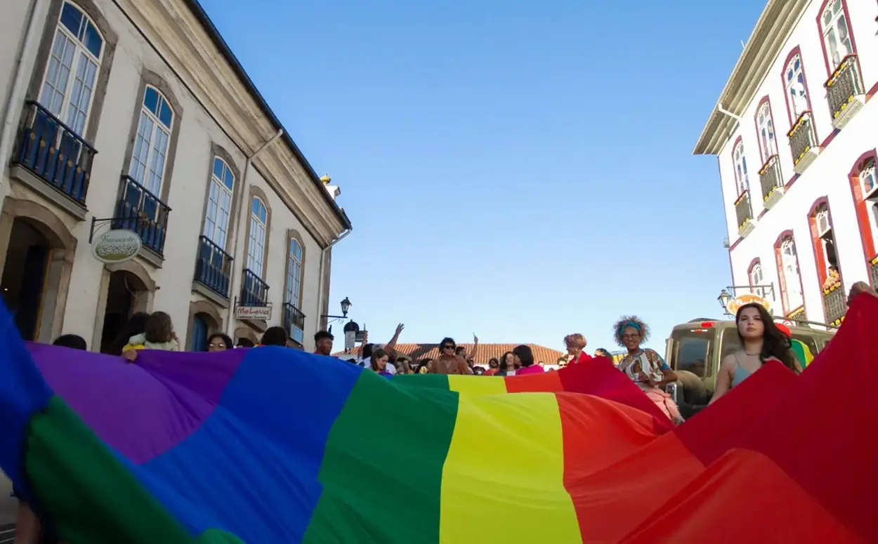 Brasil assina declaração em favor dos direitos LGBTQIAPN+