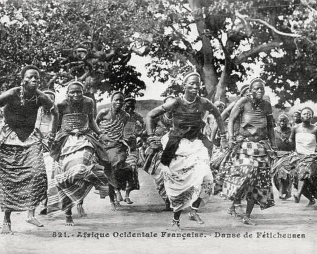 Mulheres africanas e seus cultos são tema de palestra na biblioteca municipal