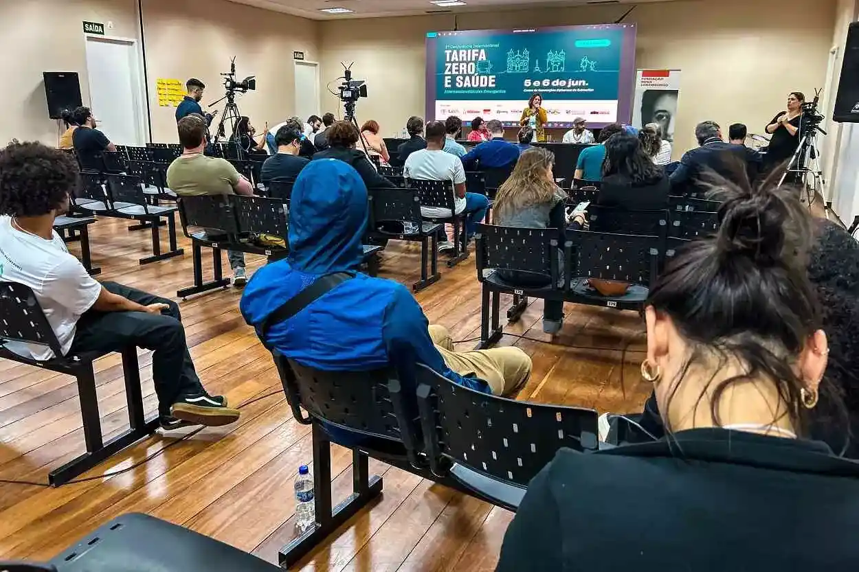 Juliano Duarte confirma retirada de catracas dos ônibus