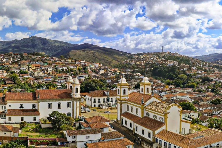 Editorial: “Mais bela que outrora eu irei ressurgir”