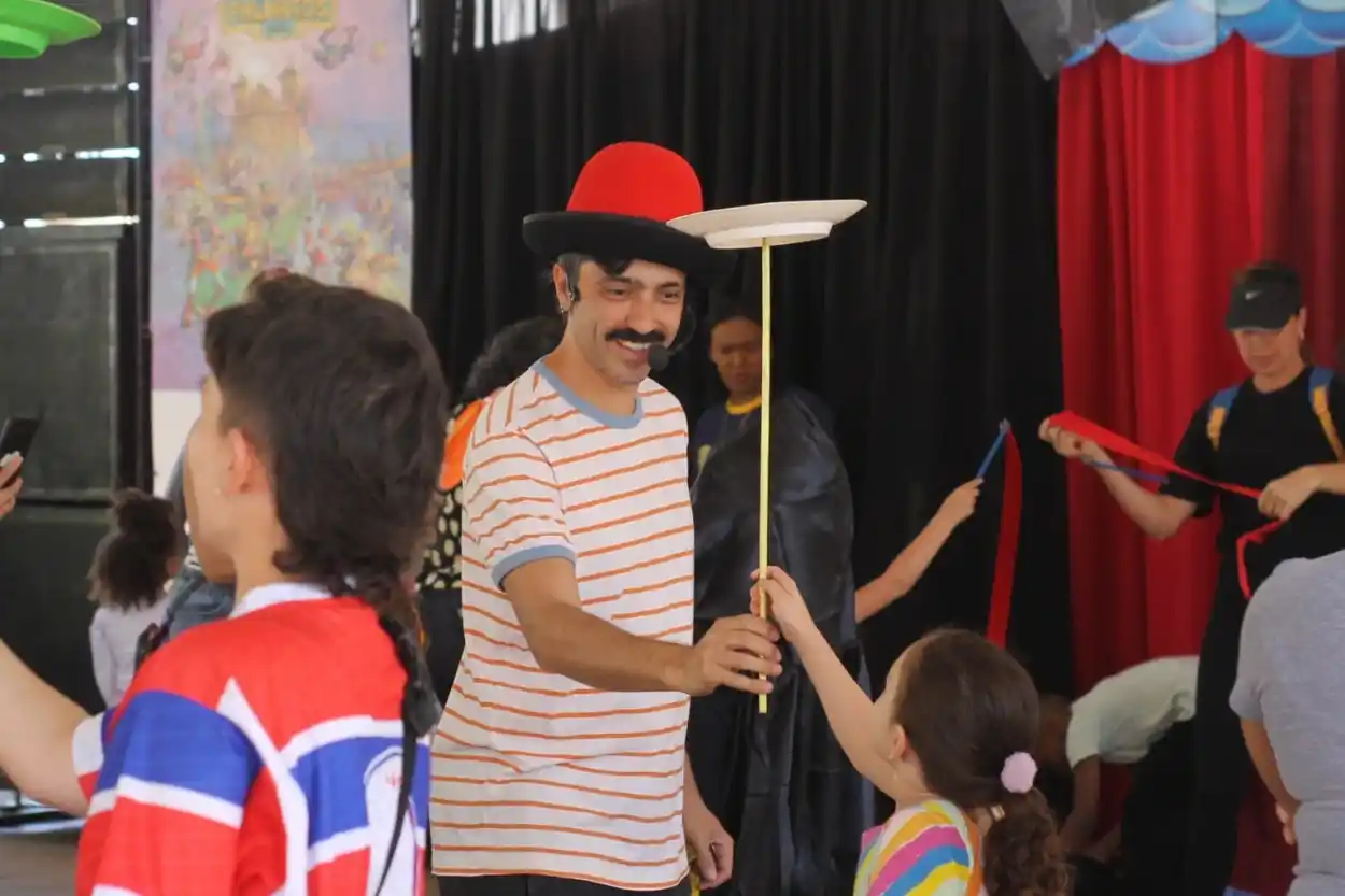 Oficinas circenses continuaram no último dia de Circovolante