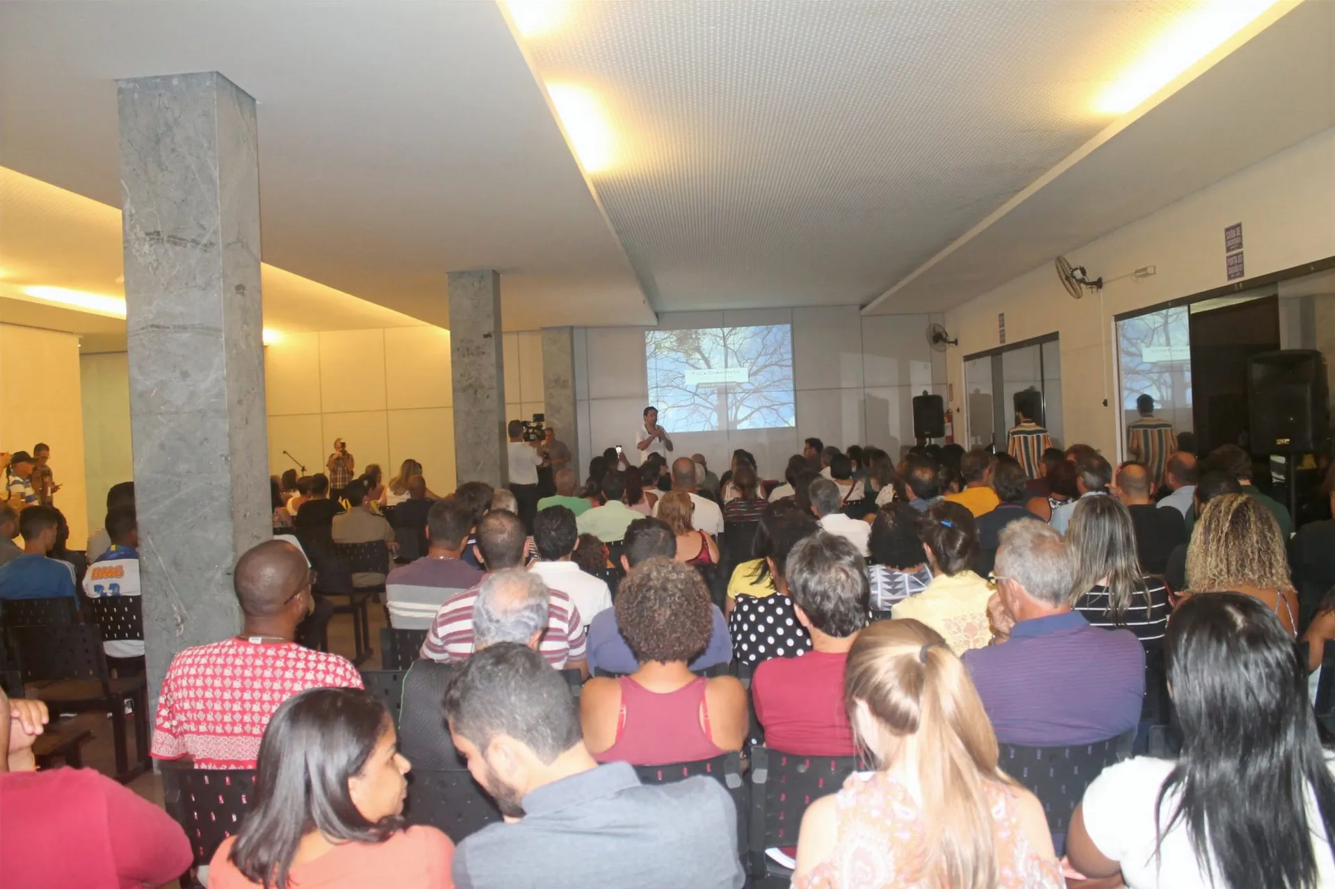 Audiência pública sobre revitalização do Jardim