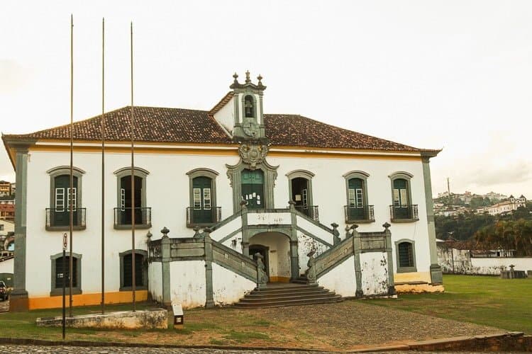 Câmara de Mariana arquiva processo de Deyvson Ribeiro