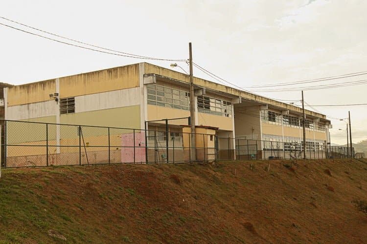 Localizada no Alto Rosário, a Escola Municipal Dom Luciano Mendes será contemplada com R$ 994 mil. Foto: Lui Pereira / Agência Primaz