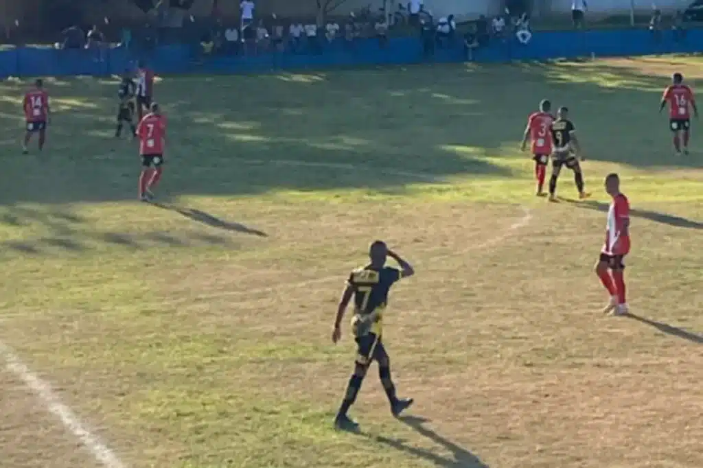 Águia de Ouro e Bandeirantes fizeram grande jogo, em Monsenhor Horta, na partida de ida das quartas de final do campeonato marianense