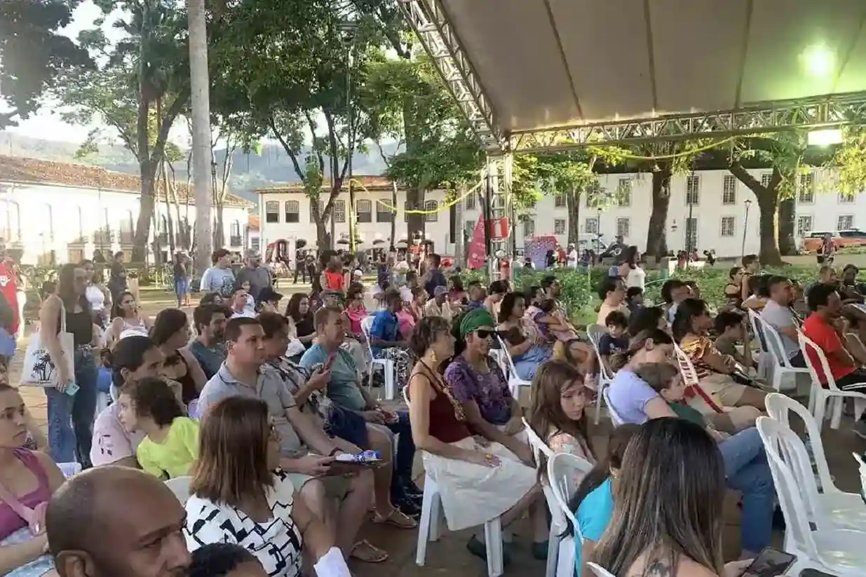 A programação para os pequenos se estendeu durante toda a tarde de domingo, na programação do Natal de Luz - Foto: Amanda de Paula Almeida/ Agência Primaz