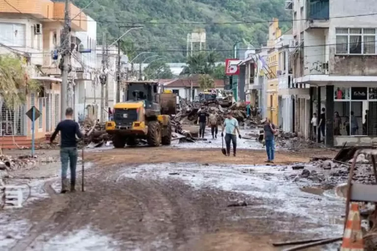 Moradores de Muçum foram pegos de surpresa com a enchente que devastou a cidade – Foto: Mauricio Tonetto/Palácio Piratini