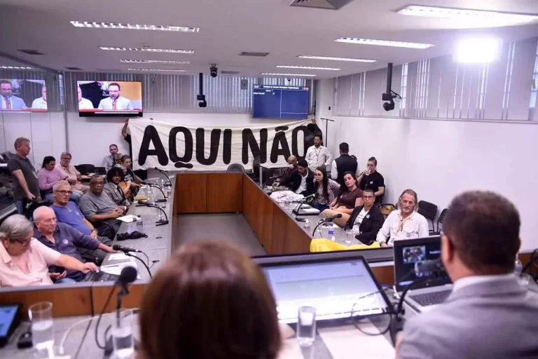 Em audiência realizada na Assembleia Legislativa de Minas Gerais (ALMG), moradores rejeitaram a exploração de sete mineradoras em áreas próximas à comunidade de Botafogo, em Ouro Preto