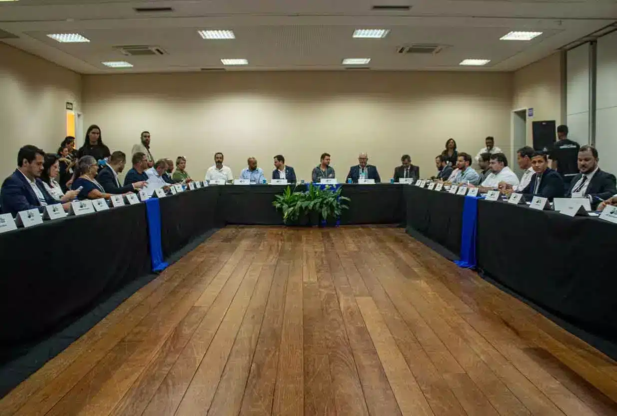 Reunião do Fórum de Municípios do Vale do Rio Doce, realizada em Mariana, foi contrária à adesão ao Acordo de Mariana