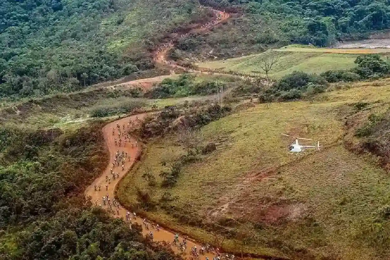 O percurso completo da Maratona Chaoyang tem 68,8km e o reduzido 41km